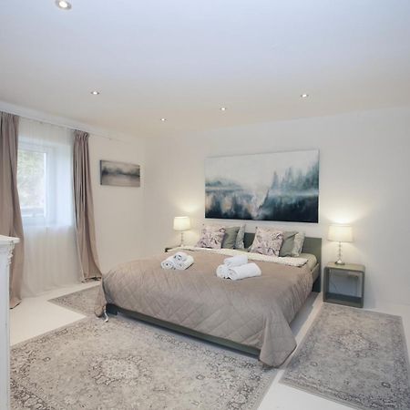 Chocerady Sazava River Apartment מראה חיצוני תמונה